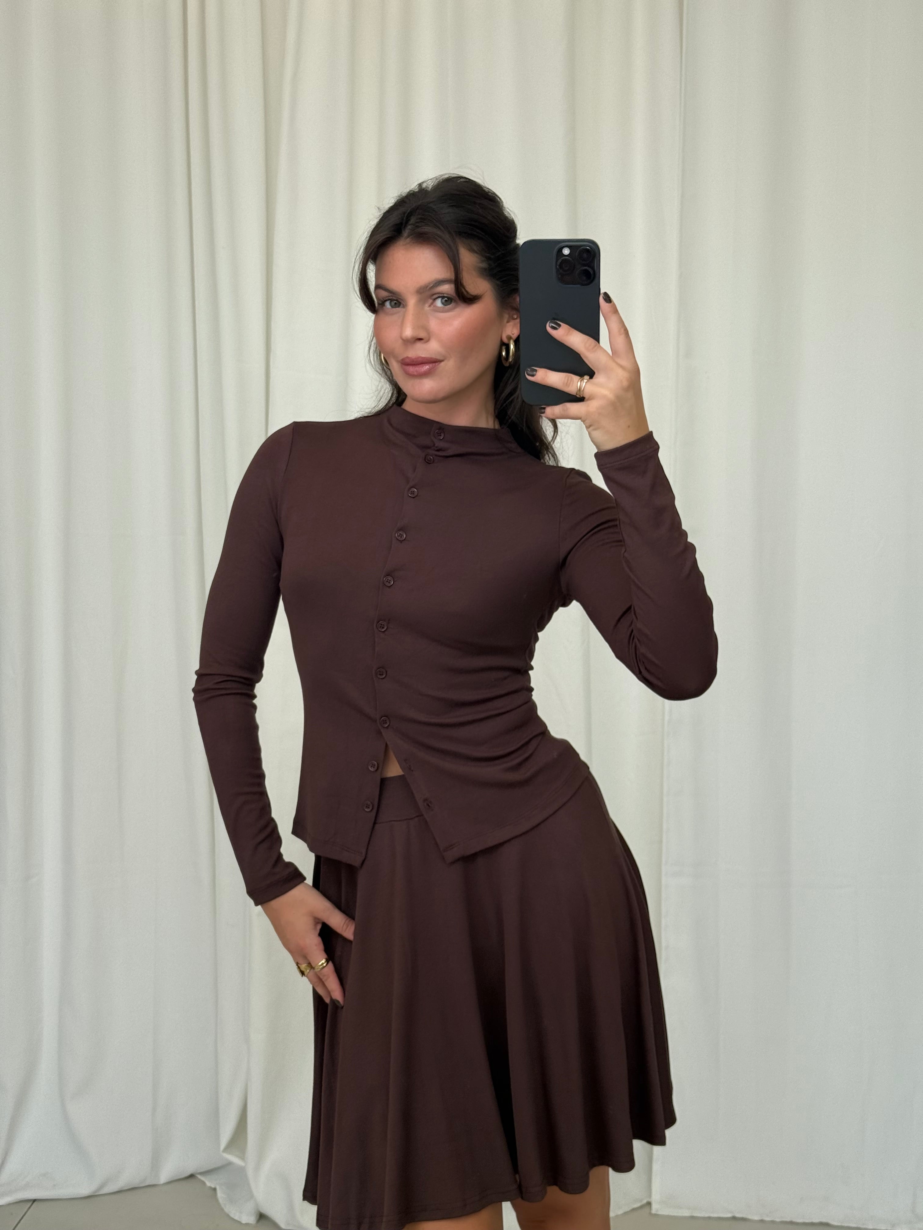Mila Fitted Button Longsleeve