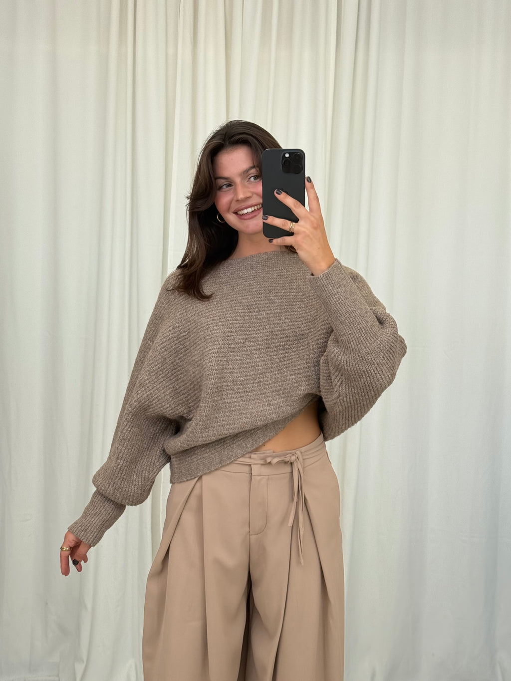 Alva Knit