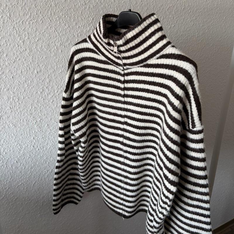 Zipper Stripes